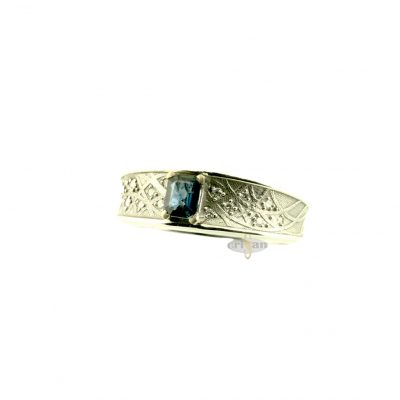 Anillo oro, zafiro azul y diamantes